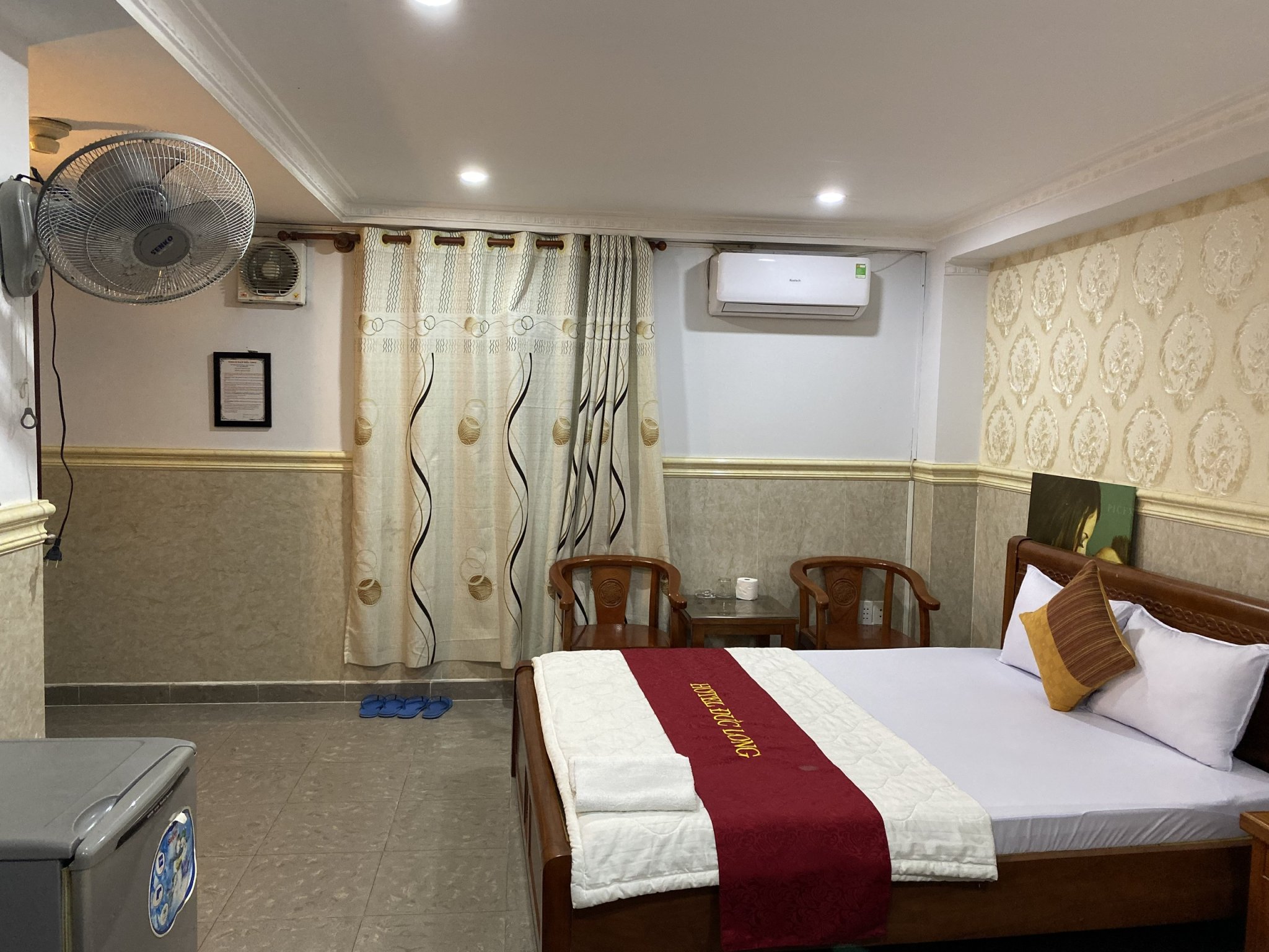 Khách sạn Đức Long phòng đơn 